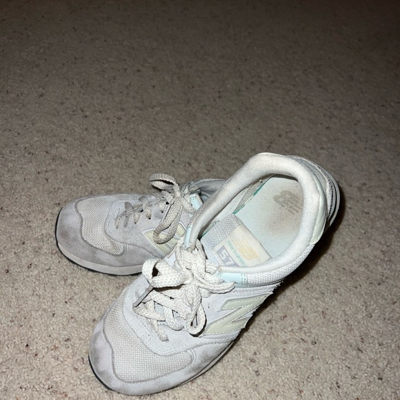 Never Wear - Picture 2 of 2